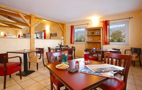 Couett' Hotel Rumilly エクステリア 写真