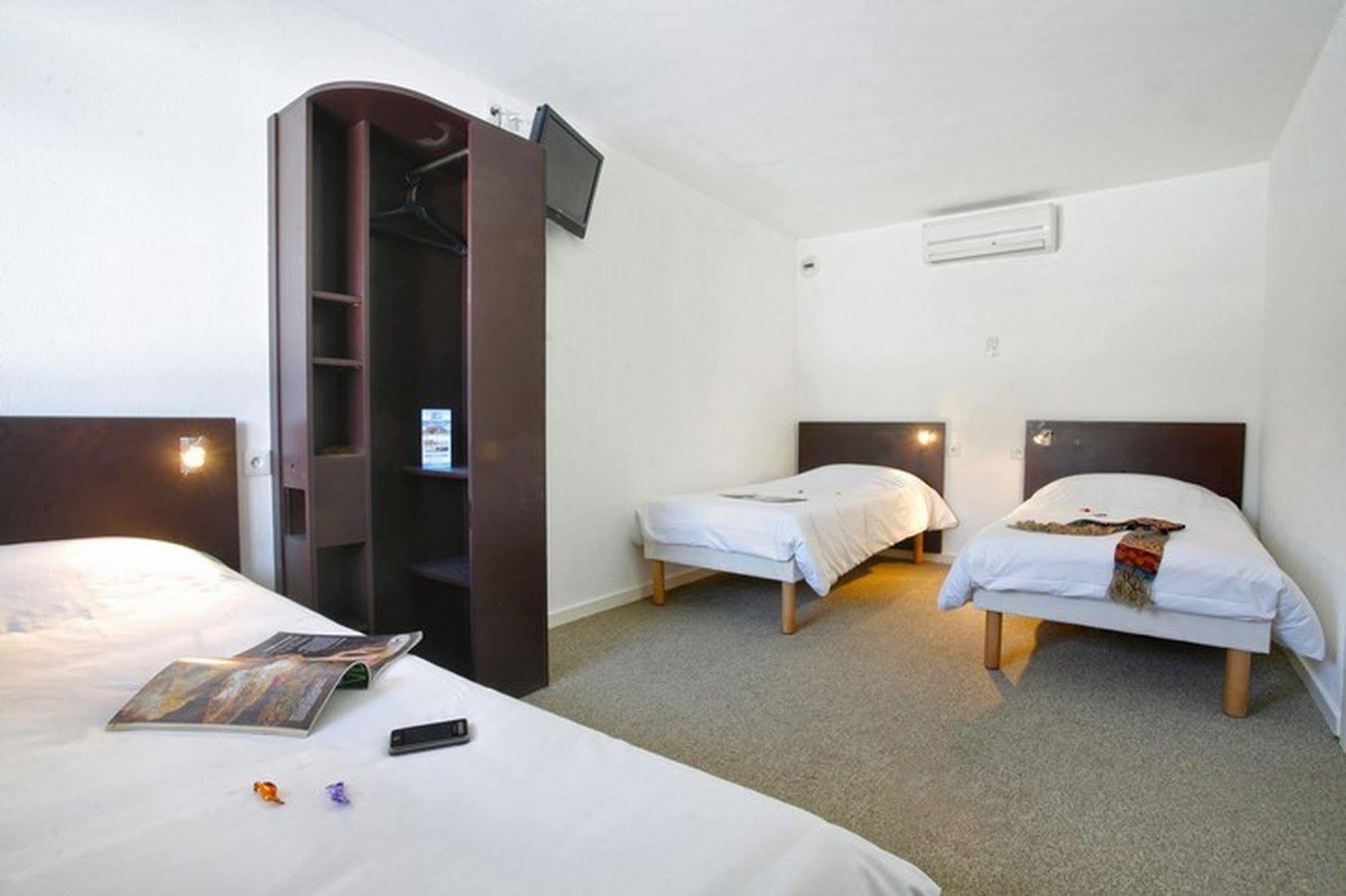Couett' Hotel Rumilly エクステリア 写真